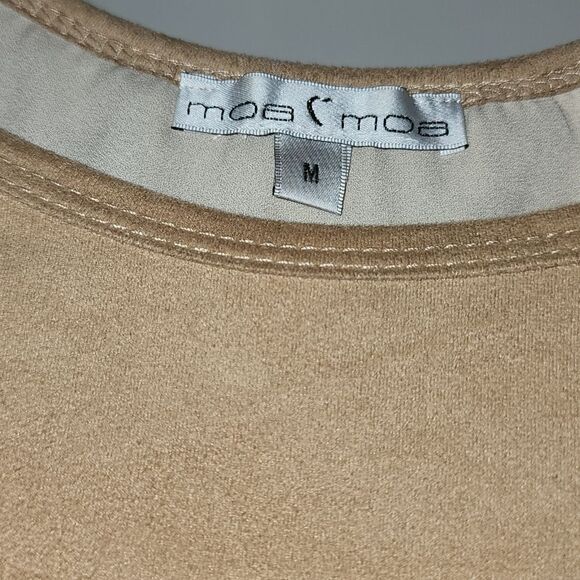 Mixed fabric top - Picture 2 of 4